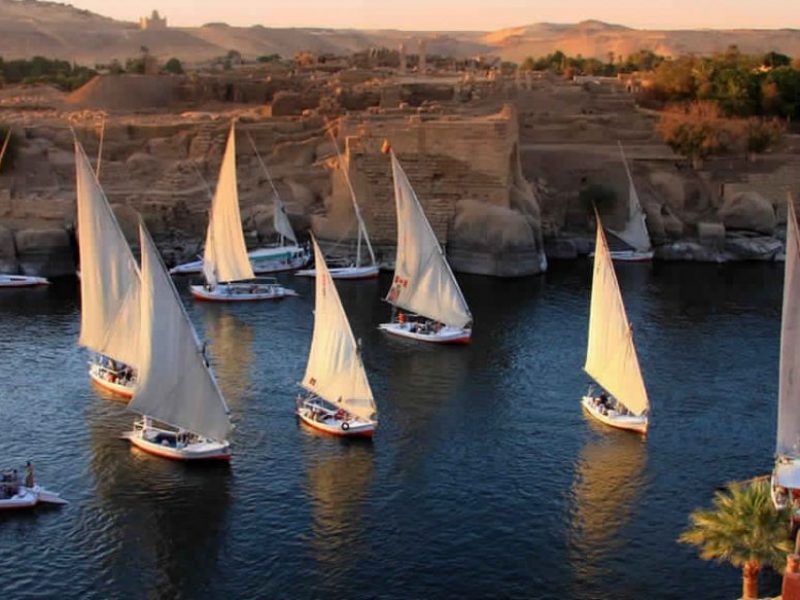 5η Ημέρα: ΚΡΟΥΑΖΙΕΡΑ  ασουαν